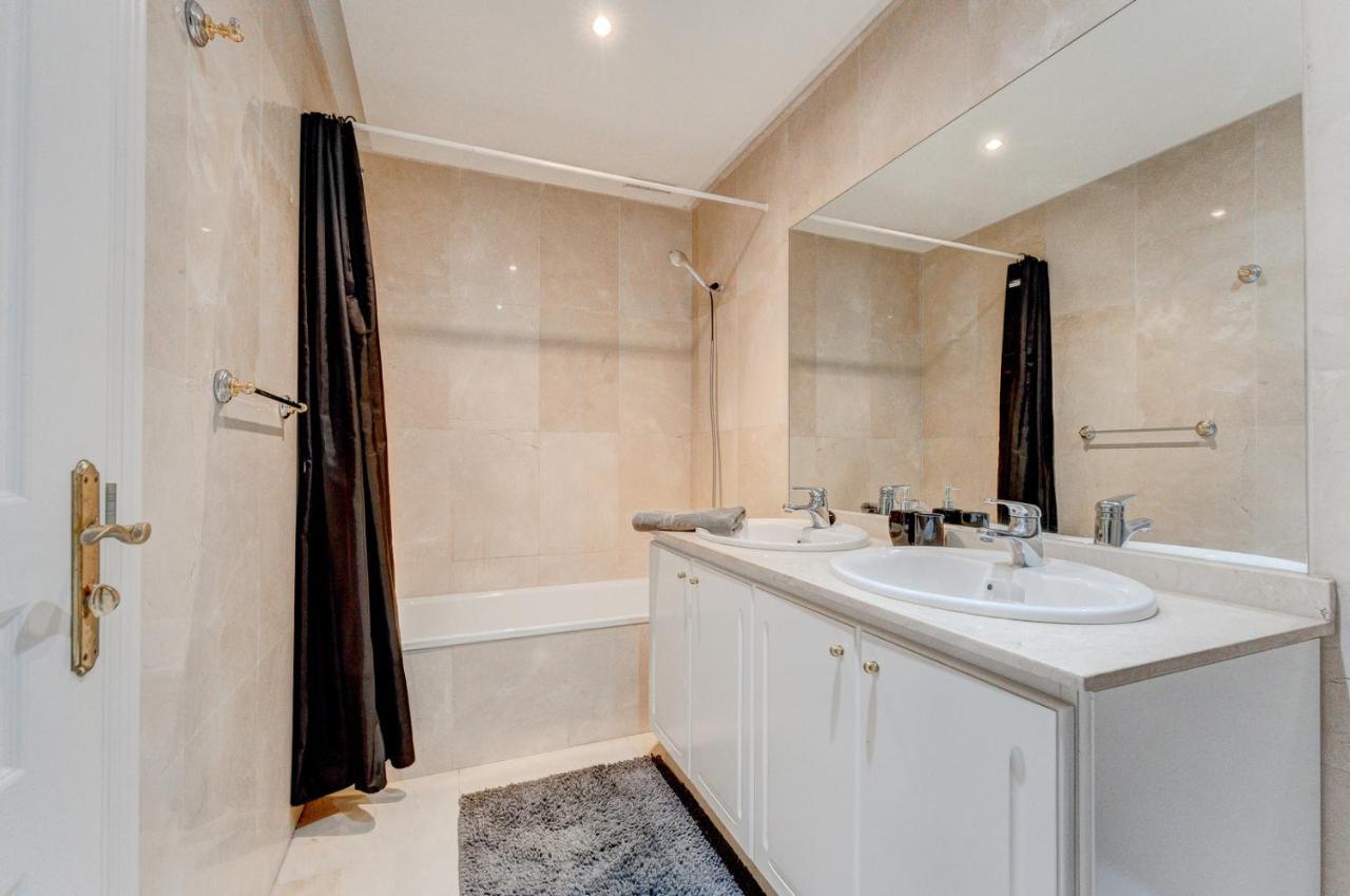 אדחה Beautiful Apartment In Terrazas Del Duque I מראה חיצוני תמונה