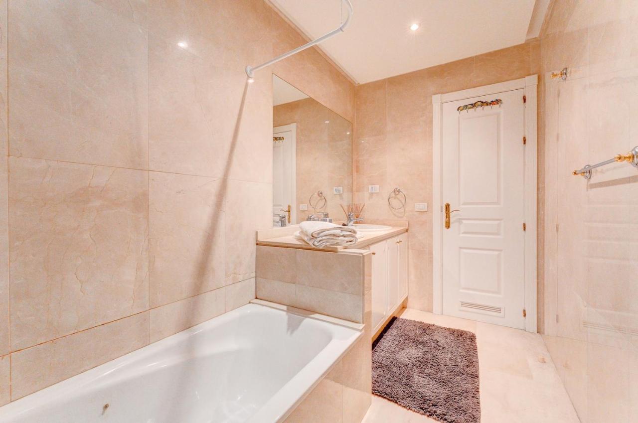 אדחה Beautiful Apartment In Terrazas Del Duque I מראה חיצוני תמונה
